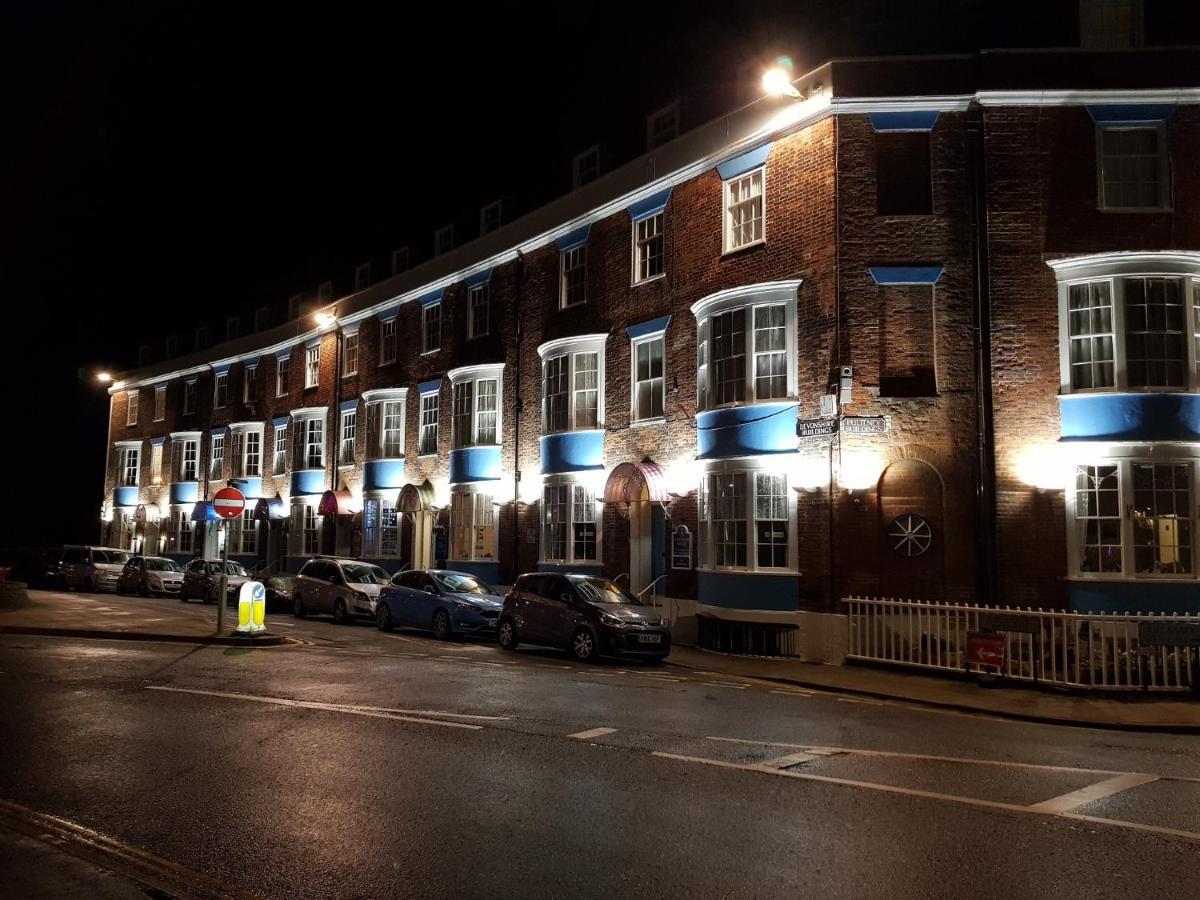 Cavendish House 4*